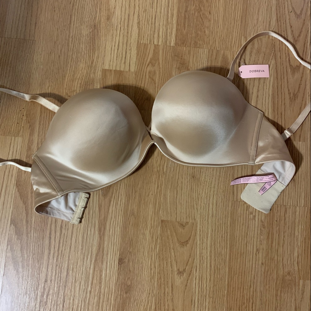 Multi-way strapless bra with padded cup